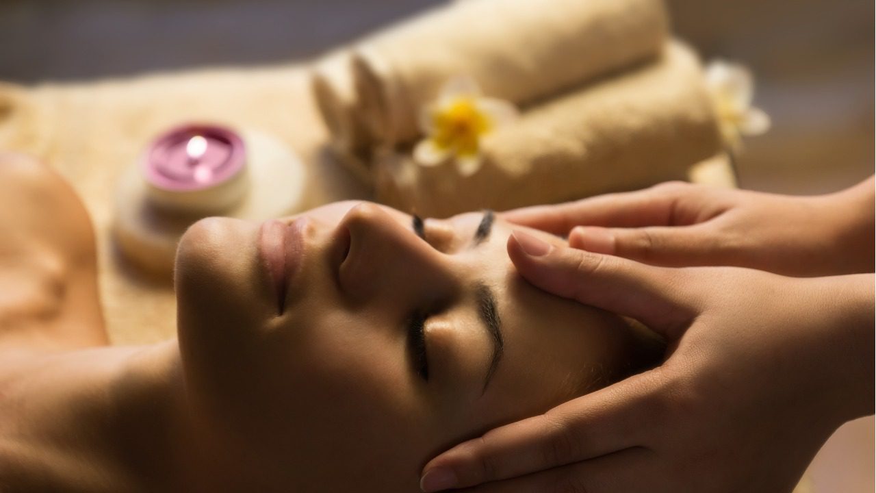 Facial Spa Massage